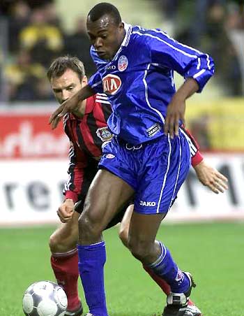 虽然他的表 虽然他的表